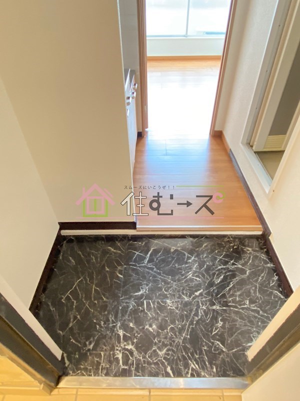 大宝　新深江CTサンコート 玄関