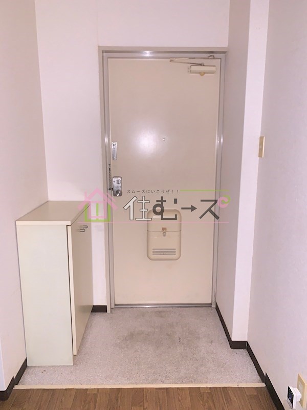 シャトー第1平野 玄関