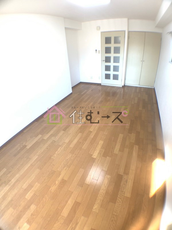 セントラル淀川 リビング