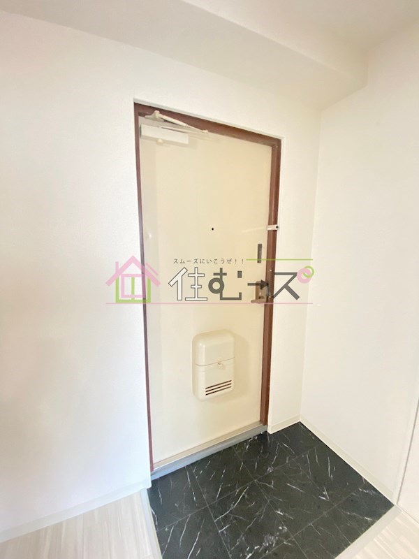 カルム四天王寺 玄関