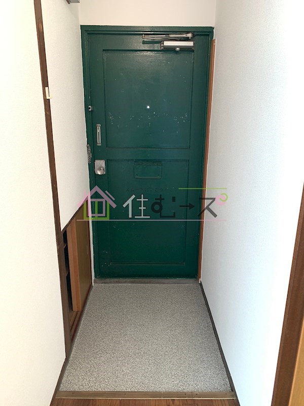 上田マンション 玄関