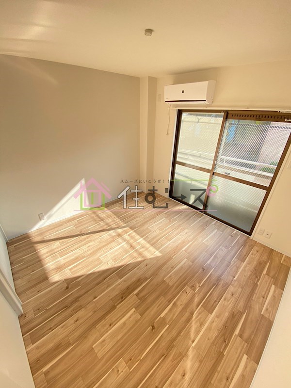 メゾン小路 ベッドルーム