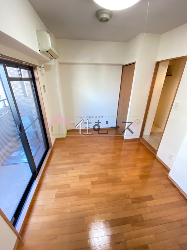 クレール上本町 リビング