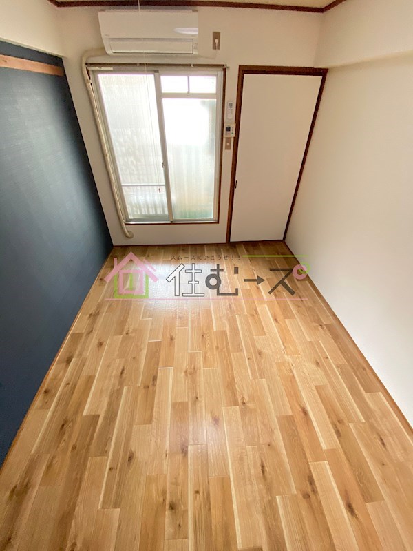 エクセル内本町ハイツ ベッドルーム