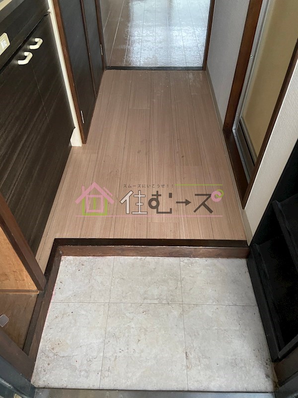 レナジア太子橋 玄関