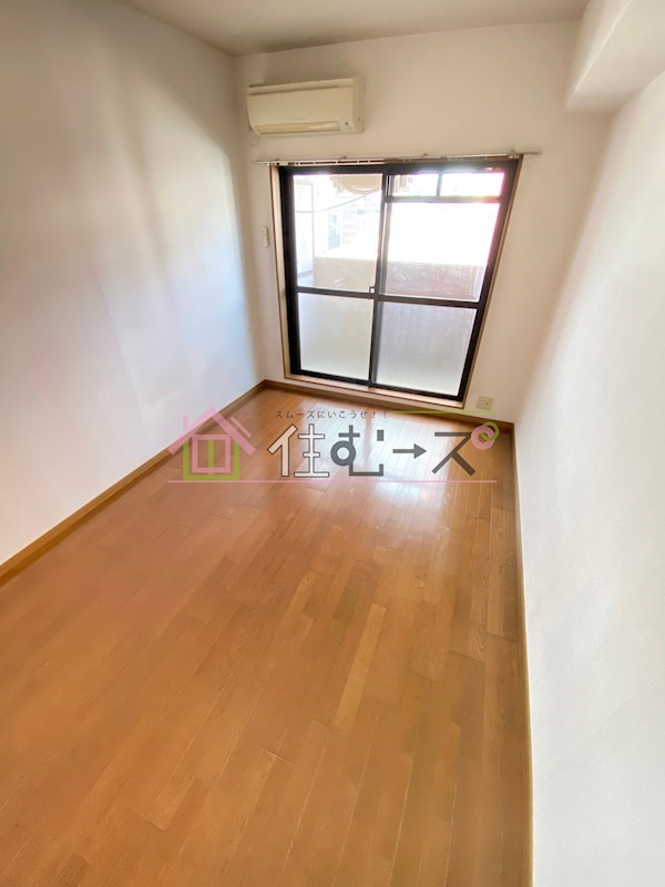 リーガル西天満 ベッドルーム