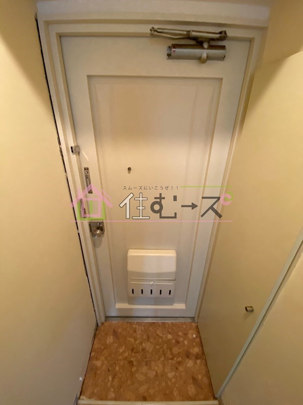 ラパンジール市岡元町 玄関