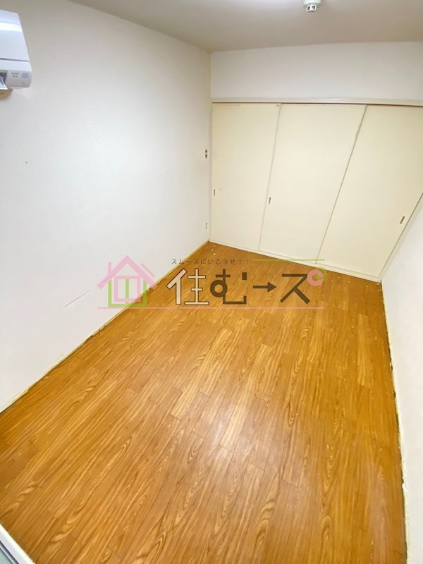 ラパンジール市岡元町 リビング