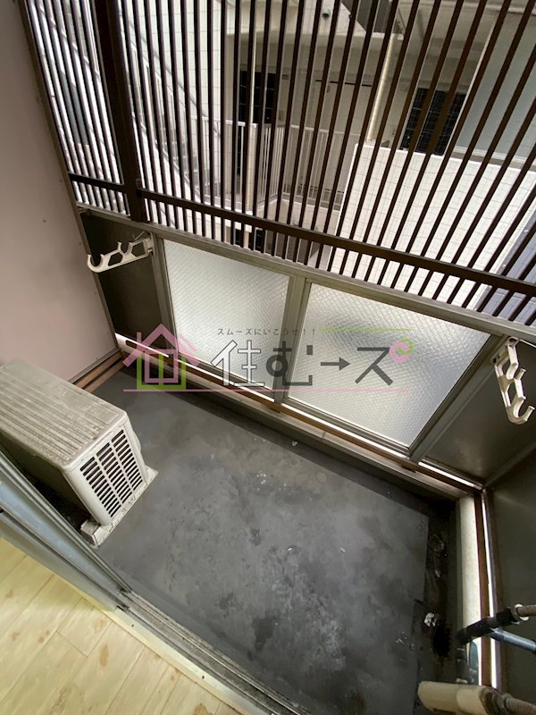 ラパンジール市岡元町 ベランダ