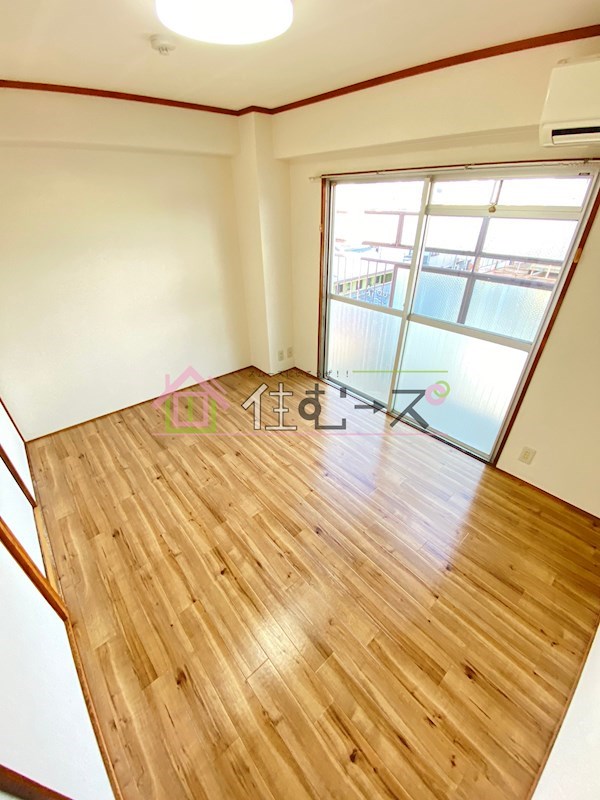 田村ビル ベッドルーム