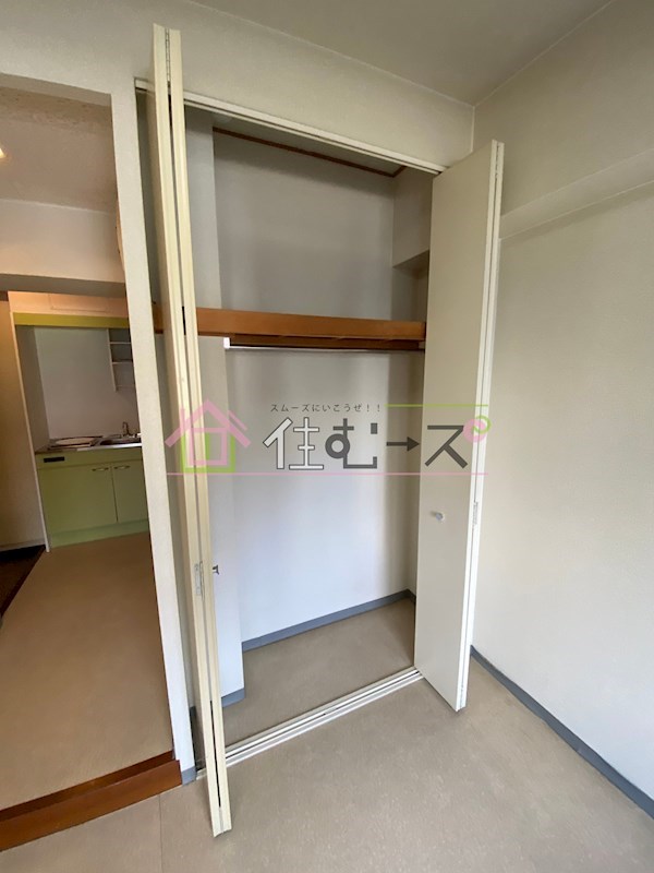片町コート 収納