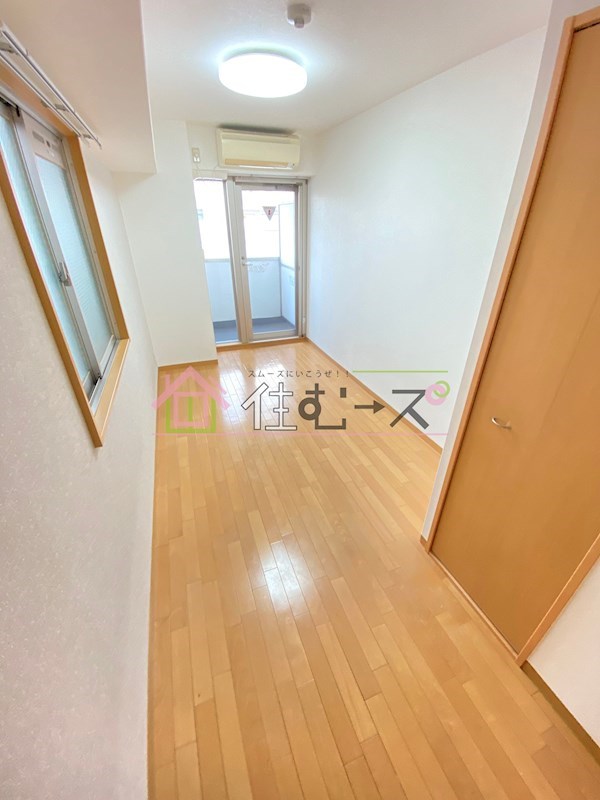 グランパシフィック桜川 ベッドルーム