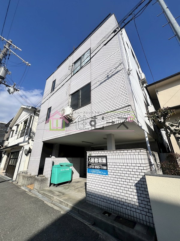 ランドレディー深江橋 外観