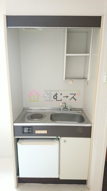 ロイヤルハイツ駒川 キッチン