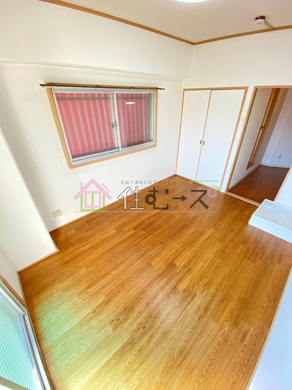 プラス九条 リビング