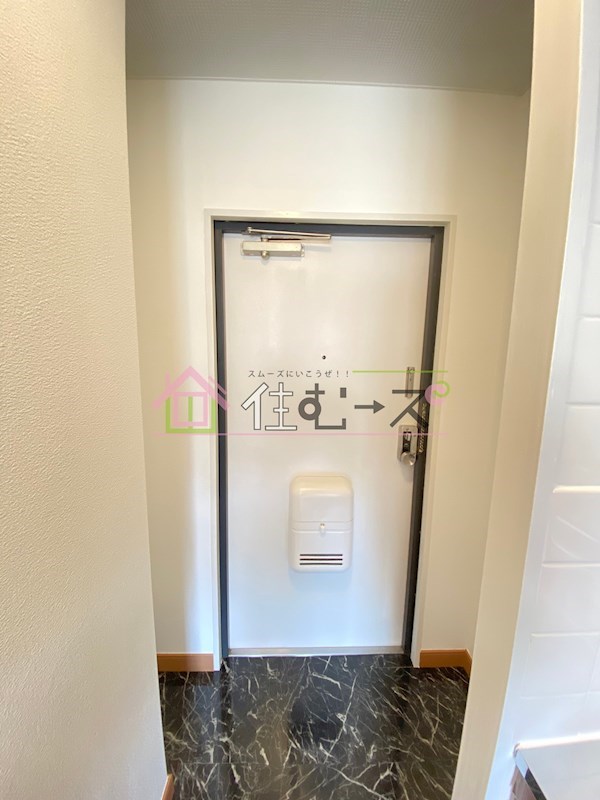 大宝　新深江CTスクエア 玄関