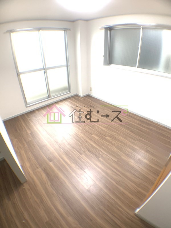 青山ハイツ淡路 ベッドルーム