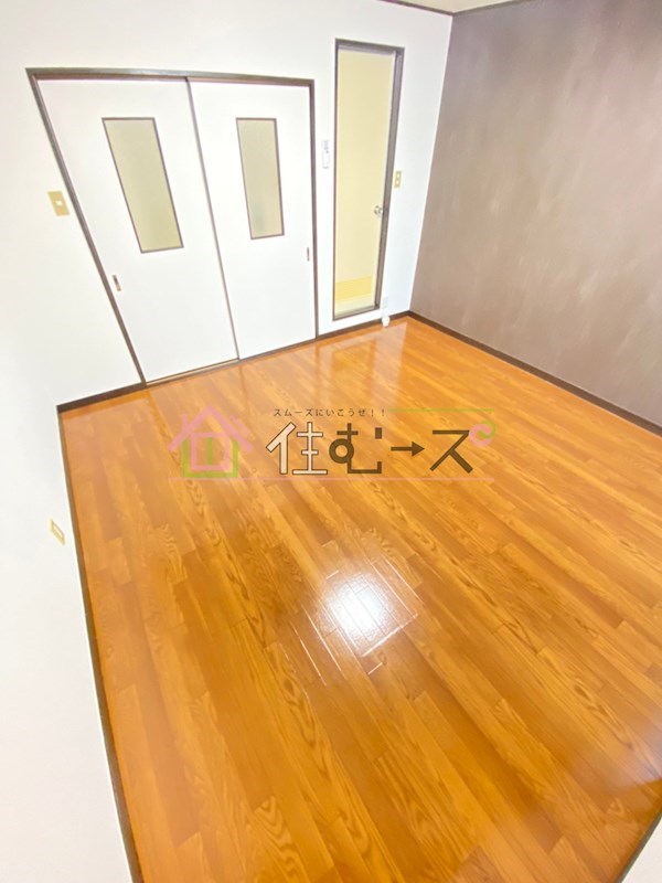 リアライズ湯里 リビング