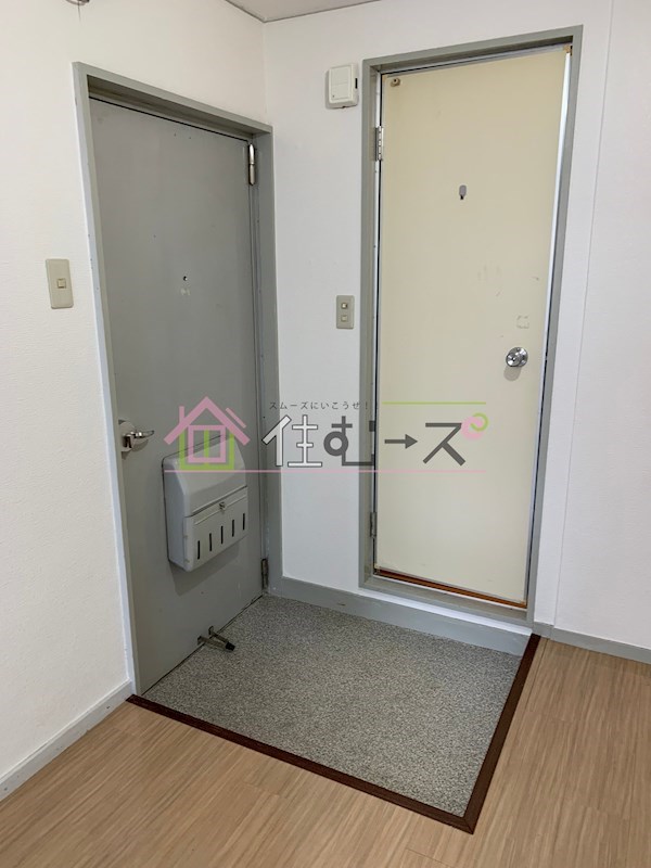 グランビルド新北野Ⅱ 玄関