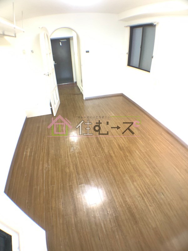 ミフネセントラルベア新大阪 リビング