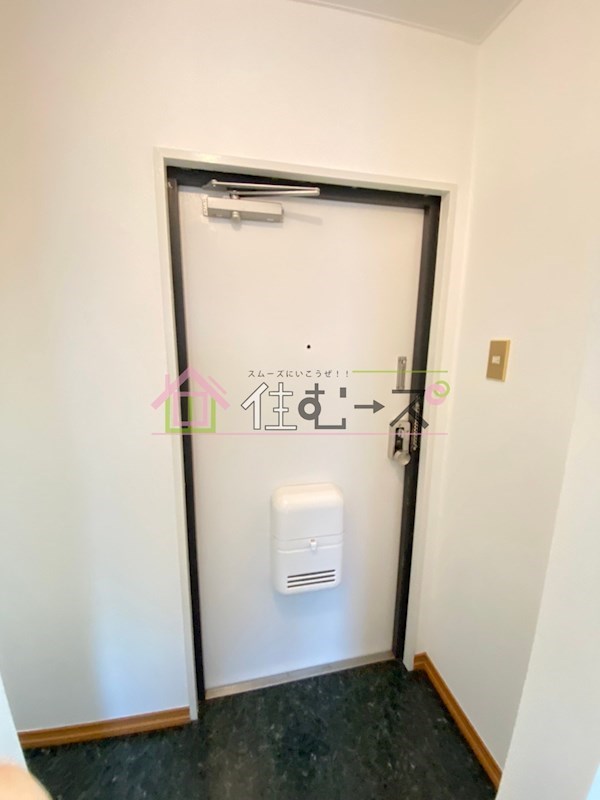 大宝　新深江CTスクエア 玄関