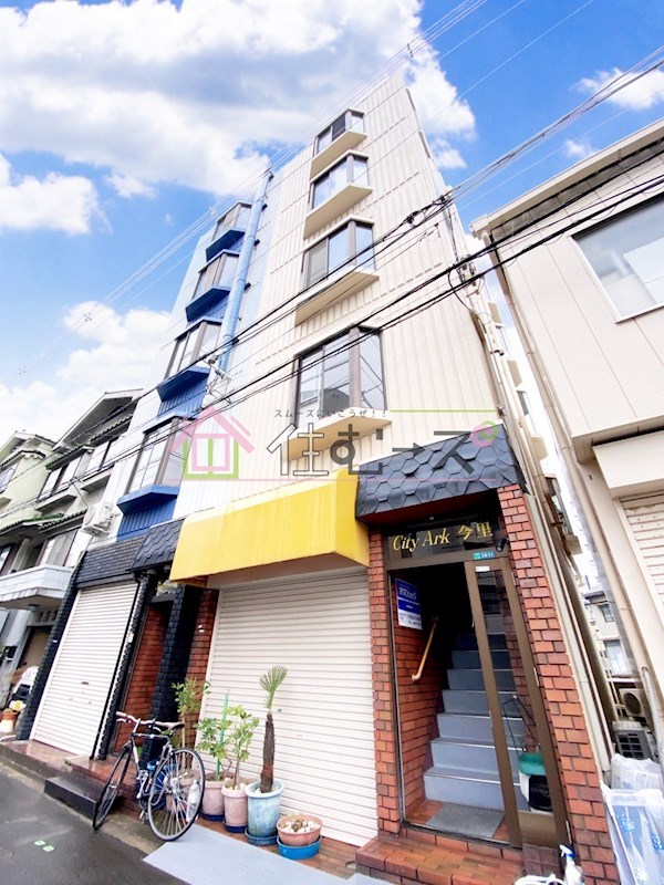 ノアーズアーク今里 外観