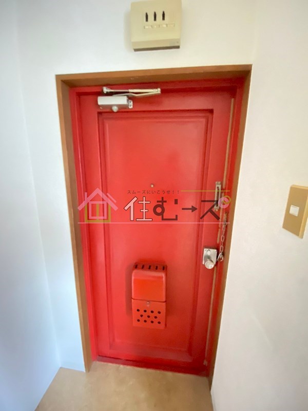 ビクトリーマンション雅 玄関