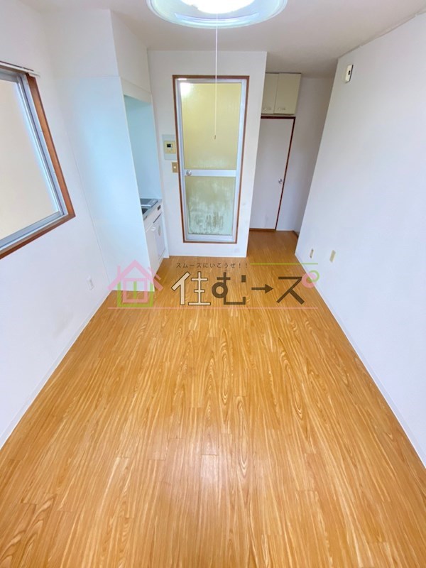 ビクトリーマンション雅 リビング