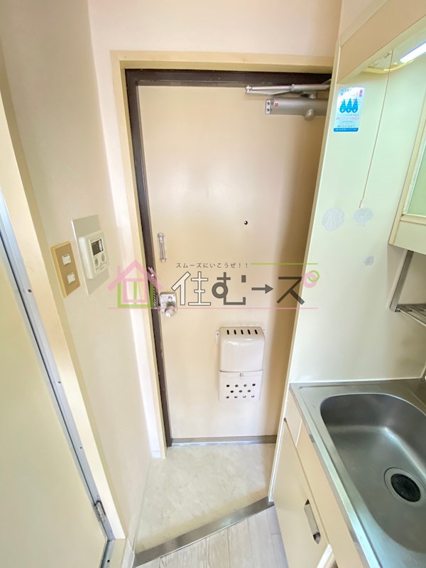 エスティライフ姫島公園 玄関