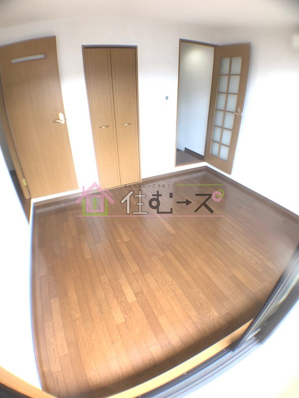 ラッキーセンター河堀口マンション リビング