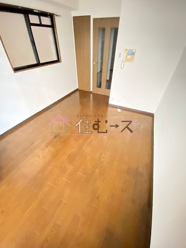 ユニーブル靭公園 リビング