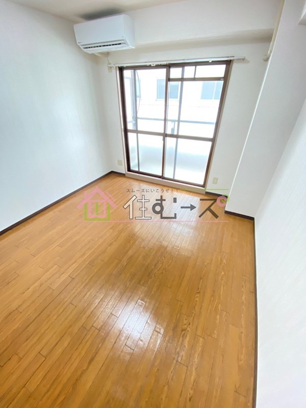 コート堀江  ベッドルーム