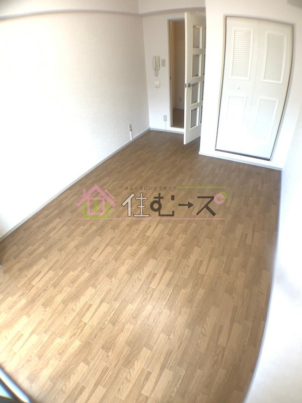 ノルデンハイム豊里 リビング