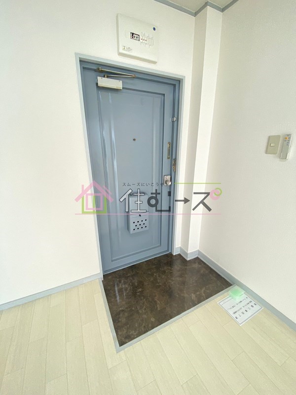 サンハイツ新森 玄関