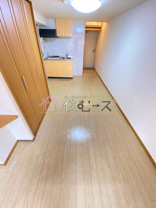 グローリー島之内 リビング