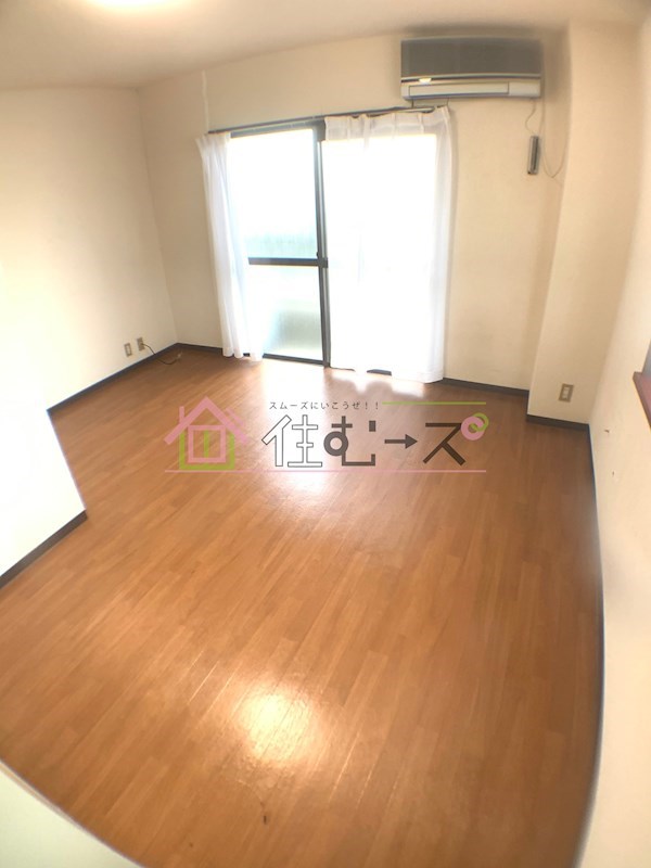 リバーサイドK ベッドルーム