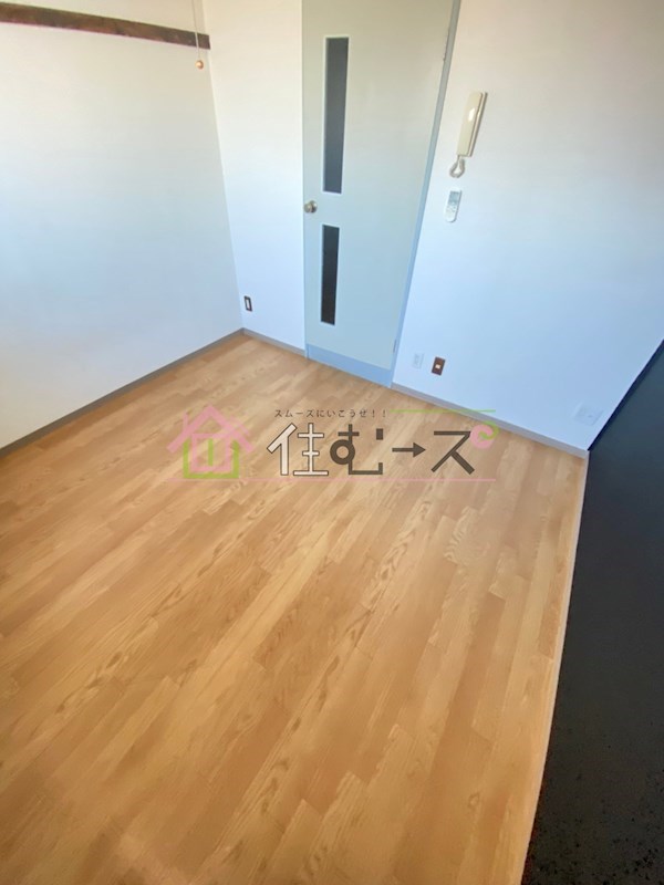 ロイヤルヴィラあべの リビング