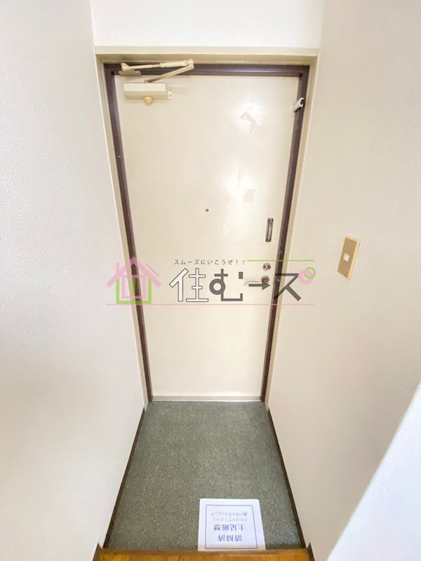 ルミナス福島 玄関