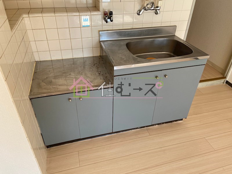 アベニューサザンプラム キッチン