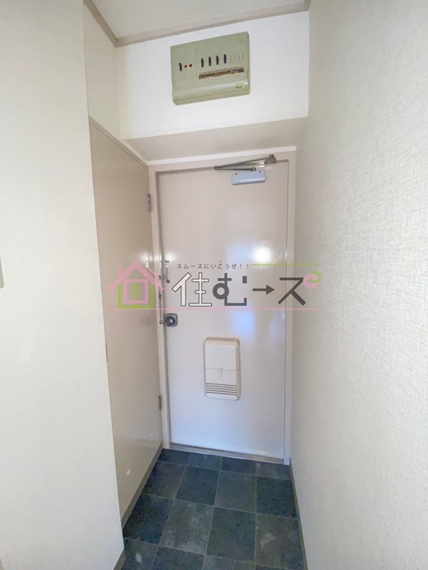 ポートヴィラメイセイ 玄関