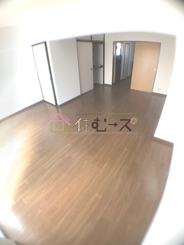 パレス帝塚山 リビング