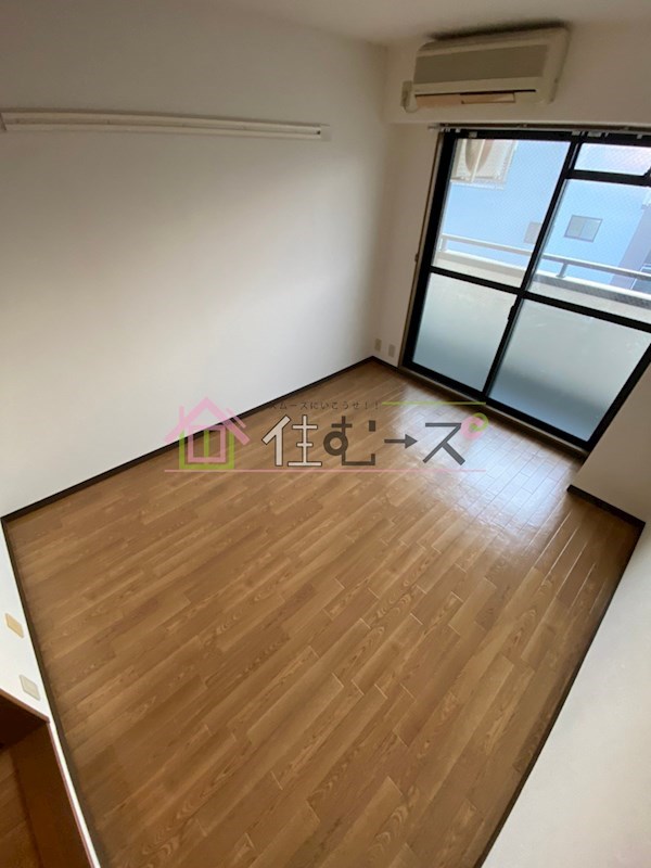 ルミエールシンケⅢ ベッドルーム