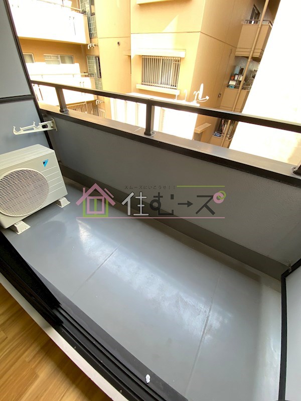 プレジデント豊新 ベランダ