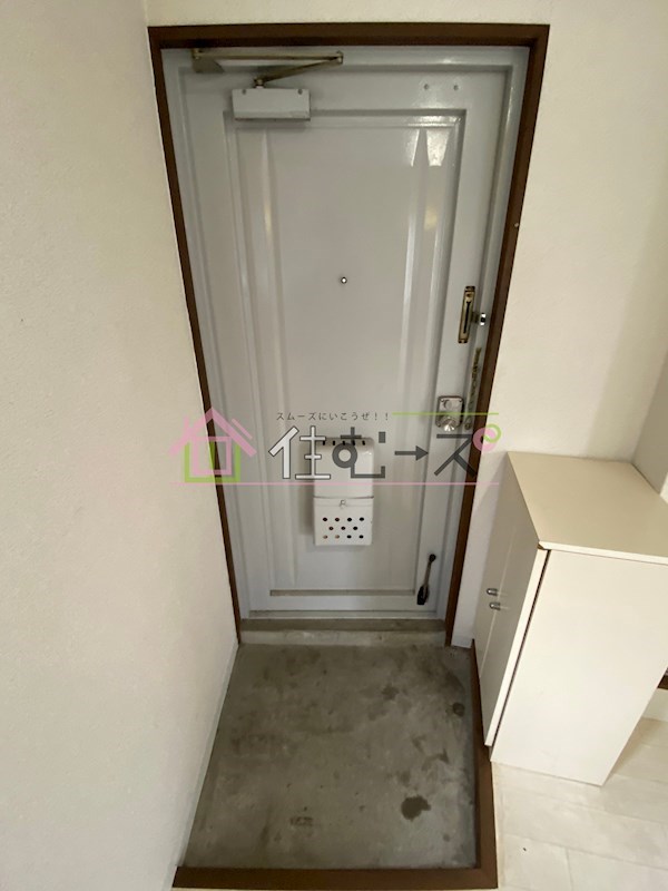 グランハイツ上新庄 玄関