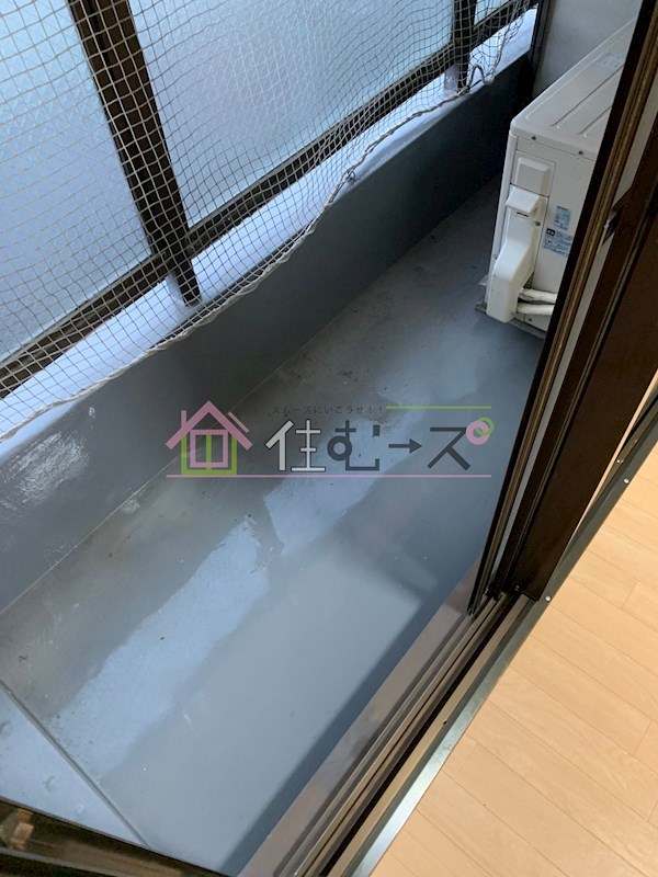 ホワイティ大今里 ベランダ