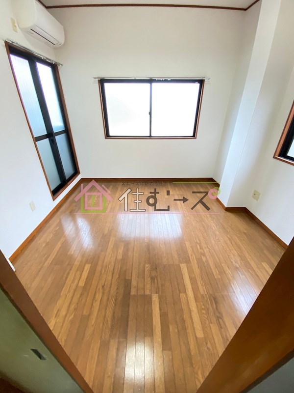 ボンジュールビル ベッドルーム