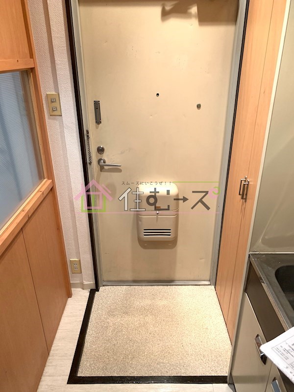 龍王関目マンション 玄関
