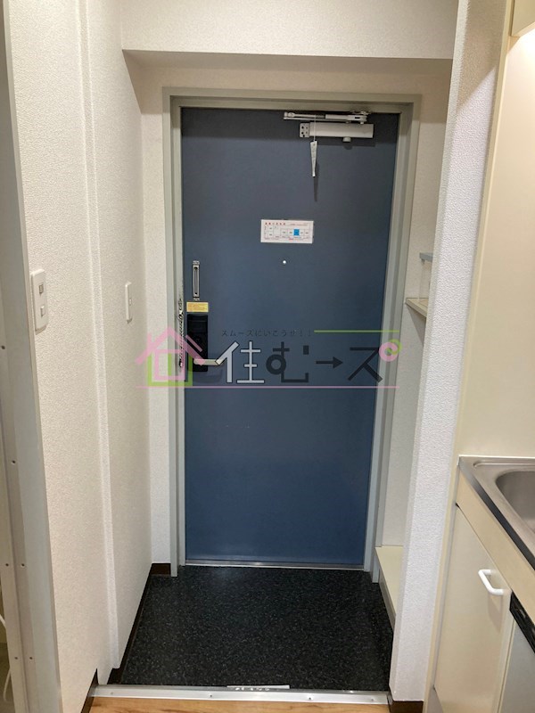 スリーデイズ新大阪 玄関