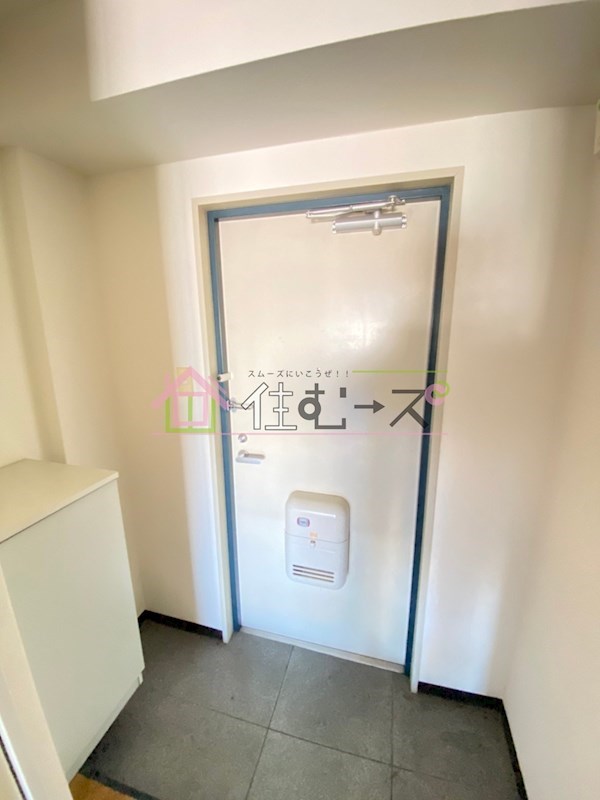 ラガールあびこ 玄関