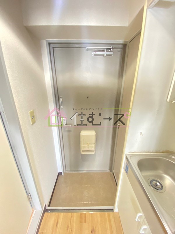 イズミパート10 玄関